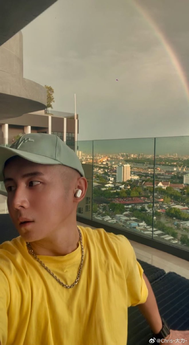 😜🐱🎩☕️ <a href="/dadaali729/">Chris力Li</a>