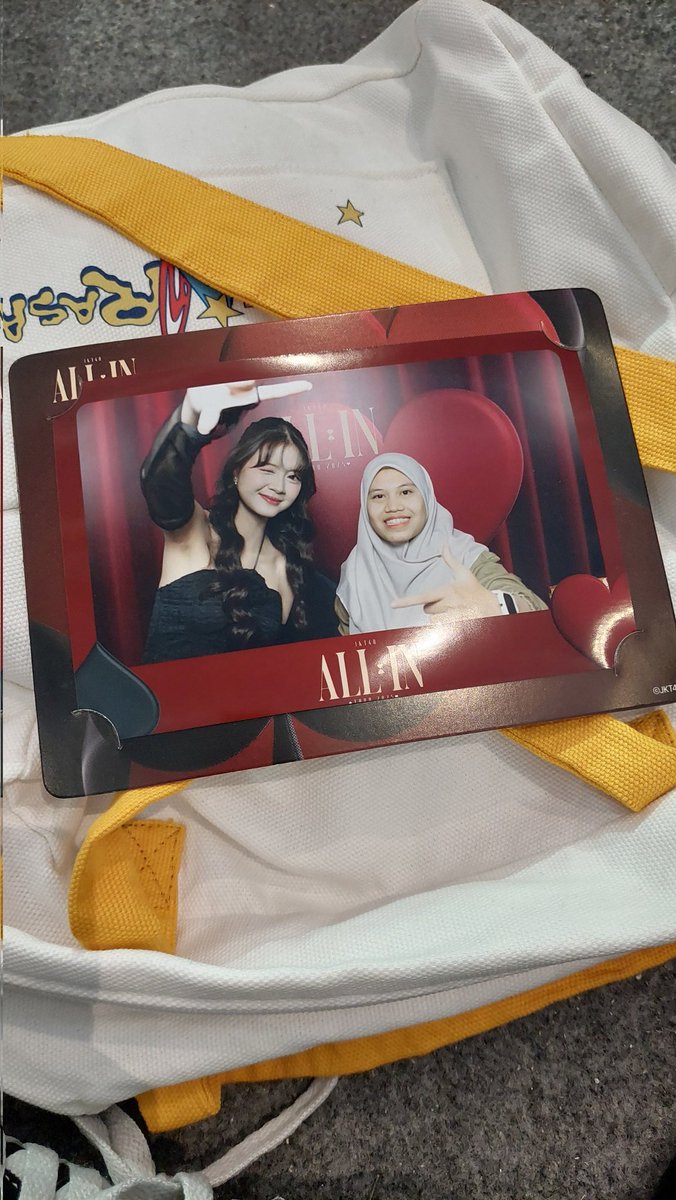 _ayywlndr's tweet photo. Bestie sagitarius aku 🫶🏻 #2shoot #MnG @A_ChristyJKT48 https://t.co/pJY4lYOYlJ