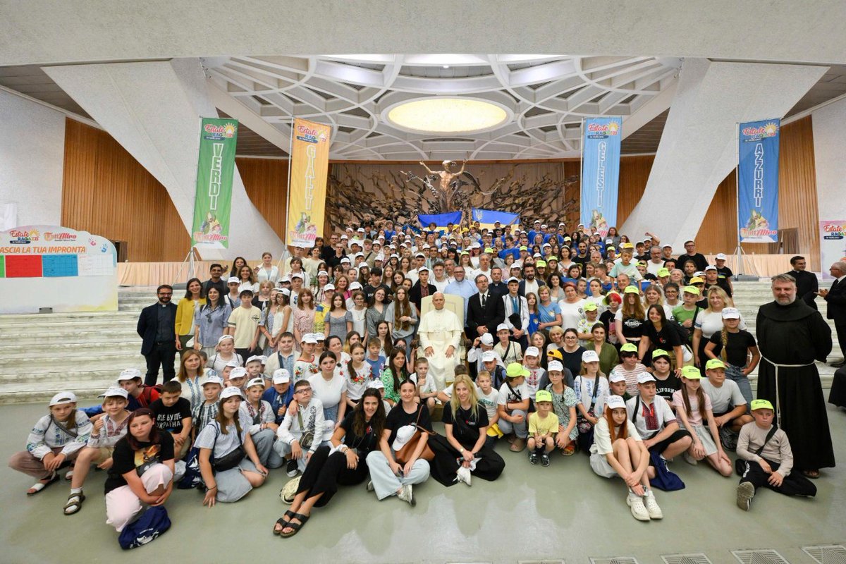 Vatican News PL (@vaticannewspl) on Twitter photo O chodzeniu do kościoła, akceptacji "innych", budowaniu mostów - rozmowy Papieża z dziećmi w Watykanie.
tinyurl.com/bdz7dutp
<a href="/EpiskopatNews/">EpiskopatNews</a> O chodzeniu do kościoła, akceptacji "innych", budowaniu mostów - rozmowy Papieża z dziećmi w Watykanie.
tinyurl.com/bdz7dutp
<a href="/EpiskopatNews/">EpiskopatNews</a>