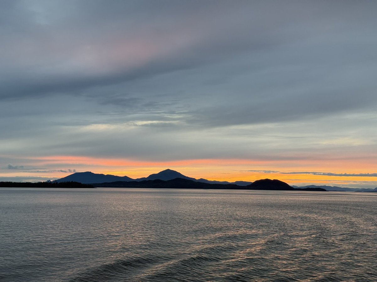 Alaskan sunset 🌅