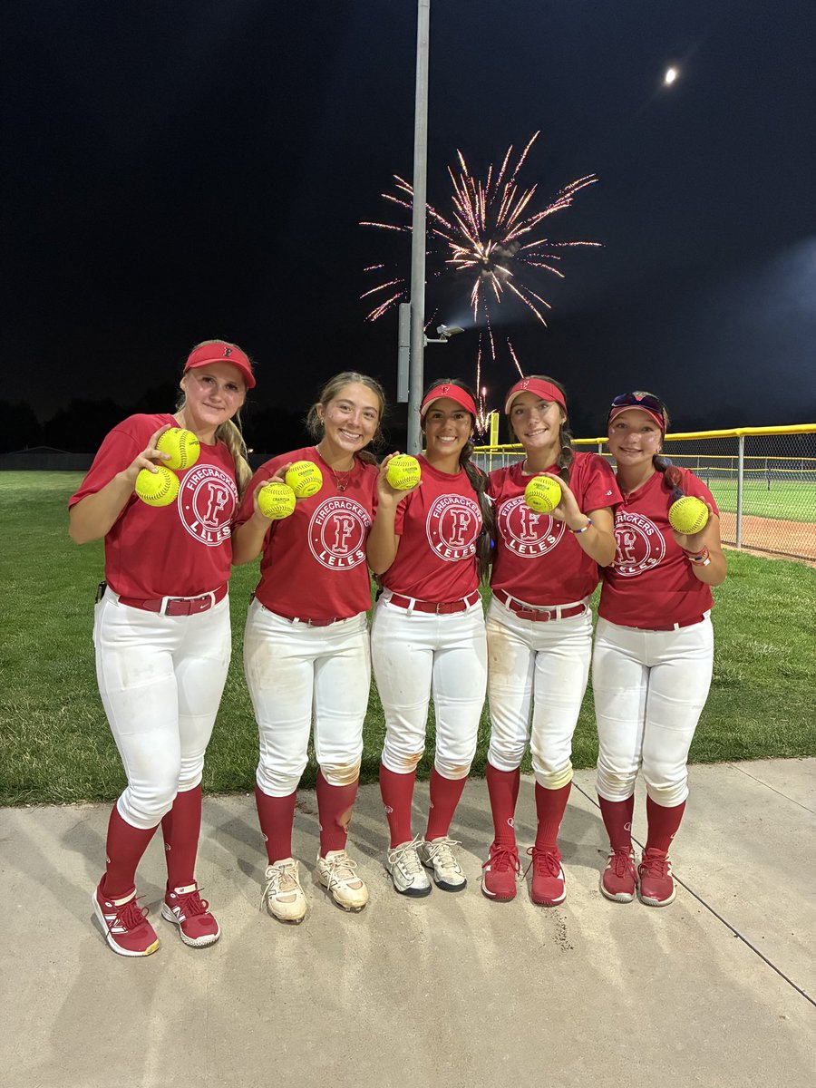 Firecrackers Leles 2027 added 7 💣 to the firework display in Colorado today!