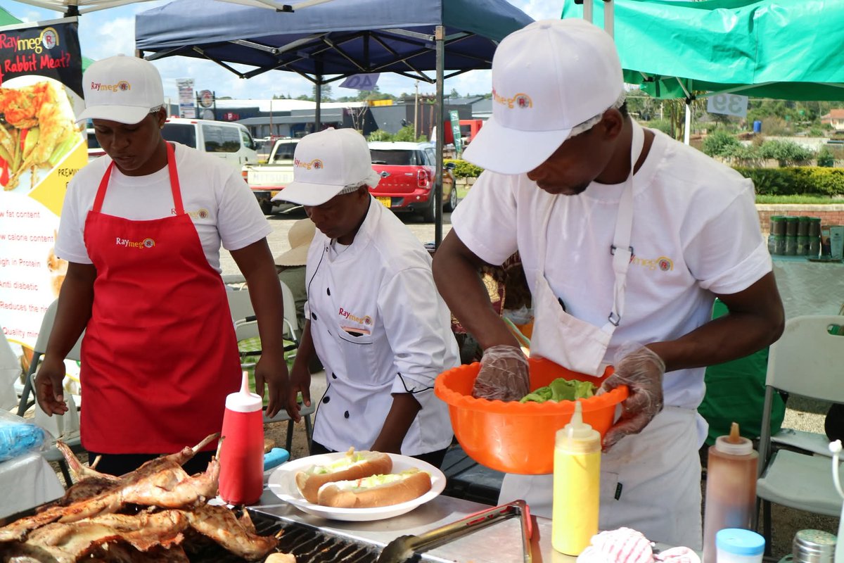 GrillRabbit's tweet photo. Are you ready to tantalise your taste buds with our rabbit meat adventures 😋
Join us today at the Nedbank Open Market Trade Centre, Borrowdale Trade Centre from 8am to 5pm!
#Raymeg #raymegrabbit #healthyeating #flamegrilledburger https://t.co/NqSndULbZN