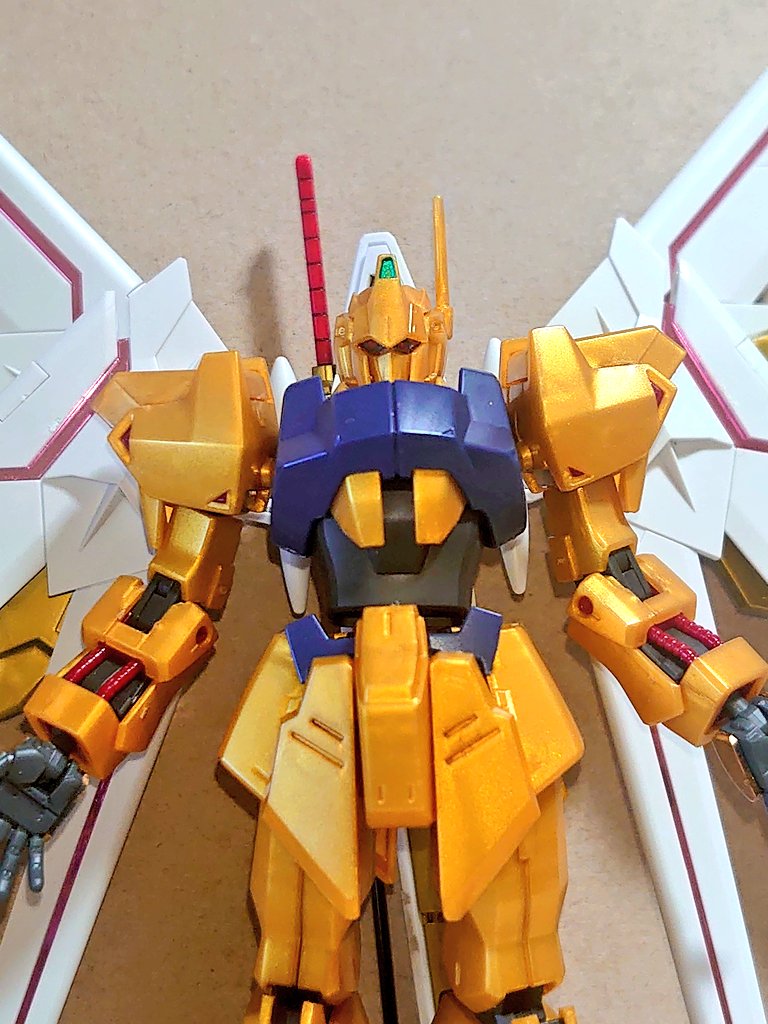 核が在るからヤれるはずだ・・・
ネタバレぶちかましたヤツは誰だ！？(*｀ω´*)
#百式 #Zガンダム