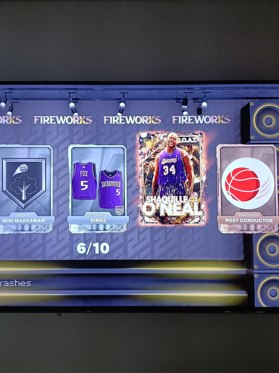 KadenChris's tweet photo. From the free 10 pack exchange box!! Actually shaking @KILLZAMOI @HenryTheBlasian @CarlosxcStory @mosballin https://t.co/TdDYS5ip9S