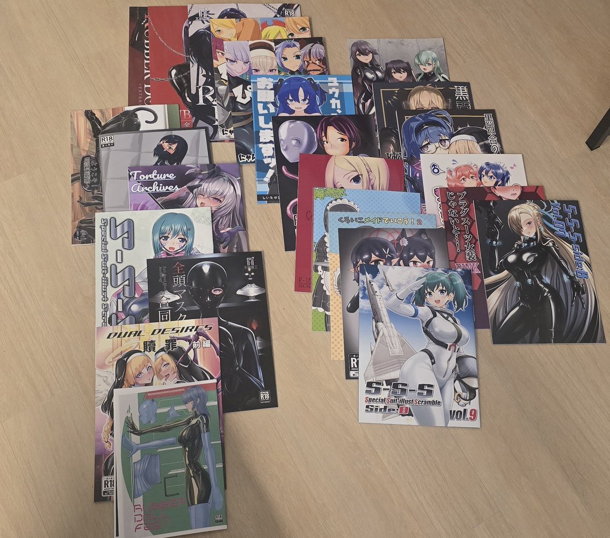 Leina レイナ (@leina_arrkaize) on Twitter photo 今回のぴたけっと4から買った同人誌。
📖✒️作家 list
<a href="/fudou1983/">FUDOU58</a>
<a href="/screwshaft_2017/">サークル「スクリューシャフト」</a>
<a href="/aozametakao/">青雨高夫</a>
<a href="/nunudash1192/">ぬぬメメ ※R18 ぴたけっと4 新刊「黒百合の渇望」発売中</a>
<a href="/wata_nuki_zc6/">ワタヌキ@ぴたけっと4 D-12</a>
<a href="/tomo3_san/">ティモ3</a>
<a href="/7fnp9Oknohbj7iG/">ハルカナヒロ@コミケ106 日曜日 東R05a(東7ホール)</a>
<a href="/neuhal/">退陽🔞NEUHAL</a>
<a href="/puringaoisiyo/">しょーやん</a>
<a href="/tamakko00/">たまっこ@ぴたけっと4お疲れ様でした!</a>
@yamatom_deepgou
<a href="/scute_llaria/">Llaria/ラリア</a>
@th1nk3l2
<a href="/self_soilwork2/">Shitake</a>
<a href="/nahanefu21_mk2/">ツイングル NF MkⅡ</a> 今回のぴたけっと4から買った同人誌。
📖✒️作家 list
<a href="/fudou1983/">FUDOU58</a>
<a href="/screwshaft_2017/">サークル「スクリューシャフト」</a>
<a href="/aozametakao/">青雨高夫</a>
<a href="/nunudash1192/">ぬぬメメ ※R18 ぴたけっと4 新刊「黒百合の渇望」発売中</a>
<a href="/wata_nuki_zc6/">ワタヌキ@ぴたけっと4 D-12</a>
<a href="/tomo3_san/">ティモ3</a>
<a href="/7fnp9Oknohbj7iG/">ハルカナヒロ@コミケ106 日曜日 東R05a(東7ホール)</a>
<a href="/neuhal/">退陽🔞NEUHAL</a>
<a href="/puringaoisiyo/">しょーやん</a>
<a href="/tamakko00/">たまっこ@ぴたけっと4お疲れ様でした!</a>
@yamatom_deepgou
<a href="/scute_llaria/">Llaria/ラリア</a>
@th1nk3l2
<a href="/self_soilwork2/">Shitake</a>
<a href="/nahanefu21_mk2/">ツイングル NF MkⅡ</a>