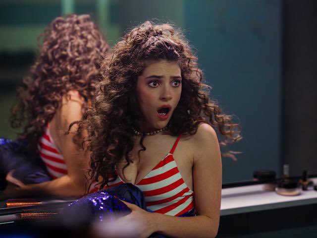 엘라루빈 이렇게 뽀글한 거 처음 봄 초코푸들이잖아..