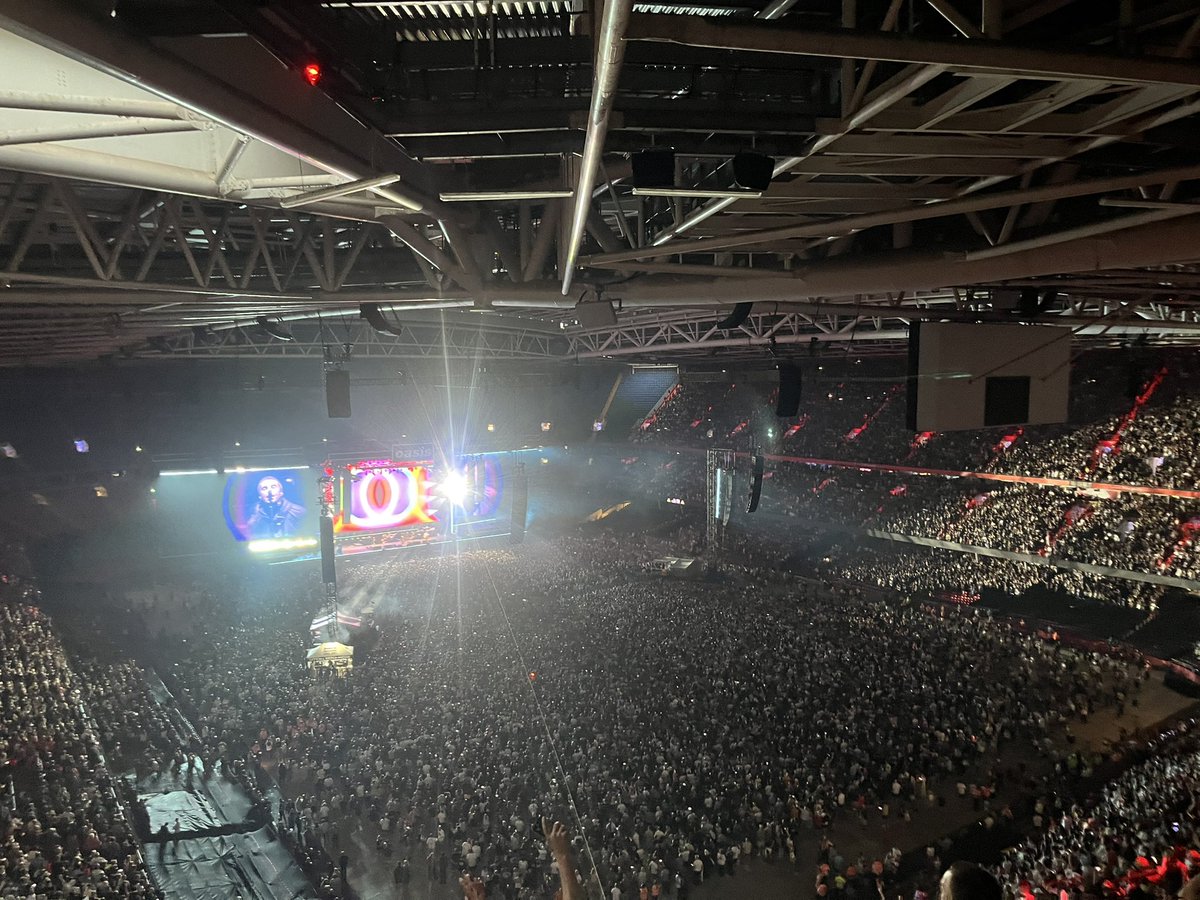 Can’t put into words how good <a href="/oasis/">Oasis</a> were last night and feel very lucky to have witnessed it ❤️