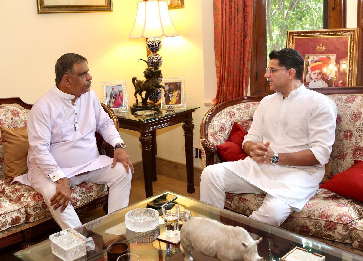 Sachin Pilot (@sachinpilot) on Twitter photo आज सुबह प्रदेश सरकार में मंत्री गजेंद्र सिंह खींवसर जी के जयपुर निवास पहुंचकर उनकी धर्मपत्नी श्रीमती प्रीति कुमारी जी के असामयिक निधन पर शोक संवेदना व्यक्त की।
<a href="/GajendraKhimsar/">Gajendra Singh Khimsar</a> आज सुबह प्रदेश सरकार में मंत्री गजेंद्र सिंह खींवसर जी के जयपुर निवास पहुंचकर उनकी धर्मपत्नी श्रीमती प्रीति कुमारी जी के असामयिक निधन पर शोक संवेदना व्यक्त की।
<a href="/GajendraKhimsar/">Gajendra Singh Khimsar</a>