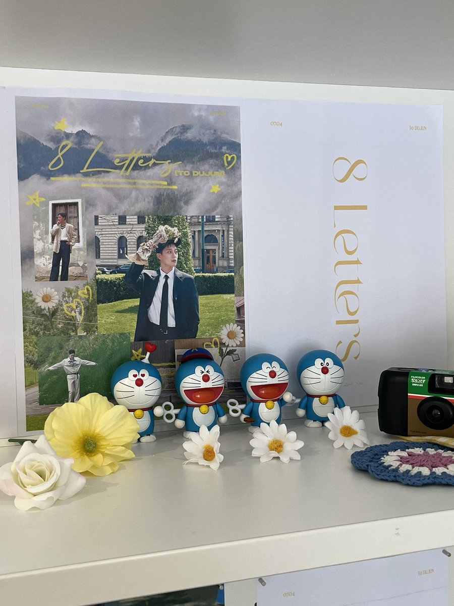 light_da_28's tweet photo. 시즌스 ✿ܓ 다녀옴!
아까 12시 조금 넘어서 갔는데 다들 홍대 두카 간건지 아무도 없어서… 전세 낸 것 처럼 즐기고 왔다!!
(오히려 좋아)

#8letters_to_dujun
#마음껏두준사랑하기 https://t.co/YsOH40dvNQ