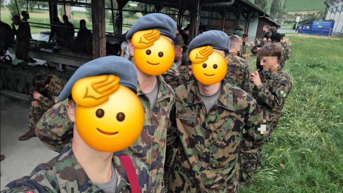 Klein Niko geht in das erste Wochenende🫡
.
.
.
.
.
#swiss #Army #Vtuber #gervtuber #ENVtuber #twitch