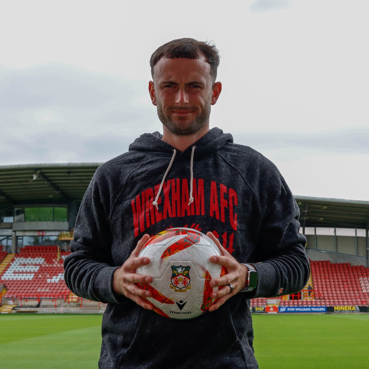 Wrexham AFC tweet media