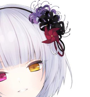 千尋ちゃん描く時毎回この髪飾りに泣かされてるんだけどこれなんて調べたら資料的なの出てきますかね?
花だよな 