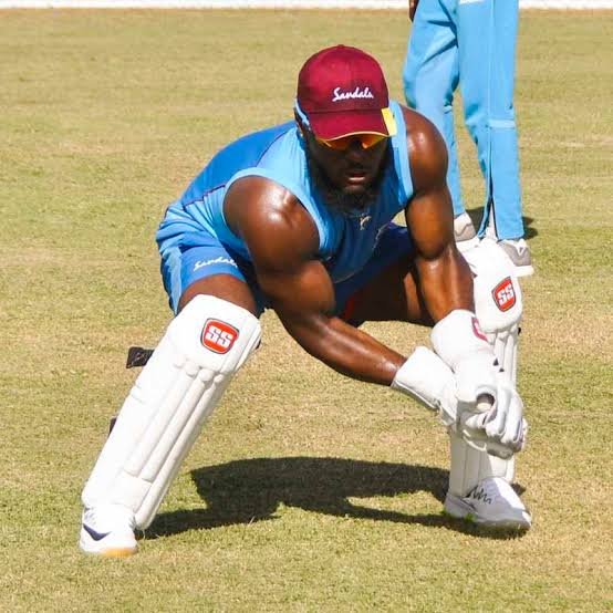 MACACricket's tweet image. #7 Jahmar Hamilton (born in US Virgin Islands)
-35 years old, Right Hand Bat/Wicket Keeper
-Leeward Islands
Long time former LI captain. The best keeper in the Americas and hit 573 runs @57.30 in the recent West Indies Championship
@TeamUSOPC @USA