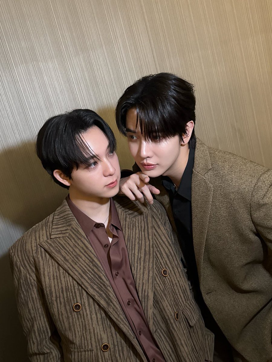 PLP9393's tweet image. แมะจะคุย เพราะงานสายตา อร๊ายยยย..เขิล
MAXKYBAS FS BANGKOK 
#ADreamVoyageMaxkyBasBKK