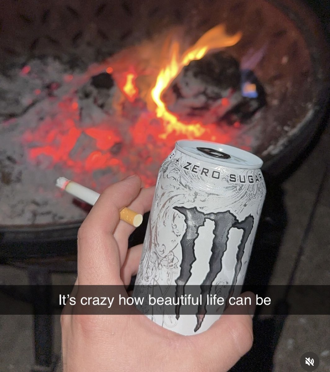 Cigarette Dystopia (@cigsmake) on Twitter photo 
