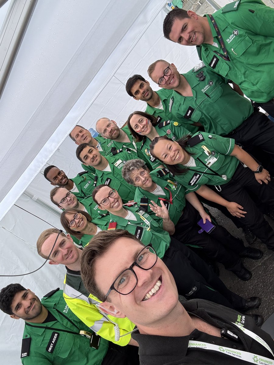 enhanced_c_s's tweet image. @PrideInLondon is live! We are leading the medical provision across the event, including command and control and critical care delivery. Here’s to a safe day! 

📸 @stjohnambulance treatment centre team 🙌