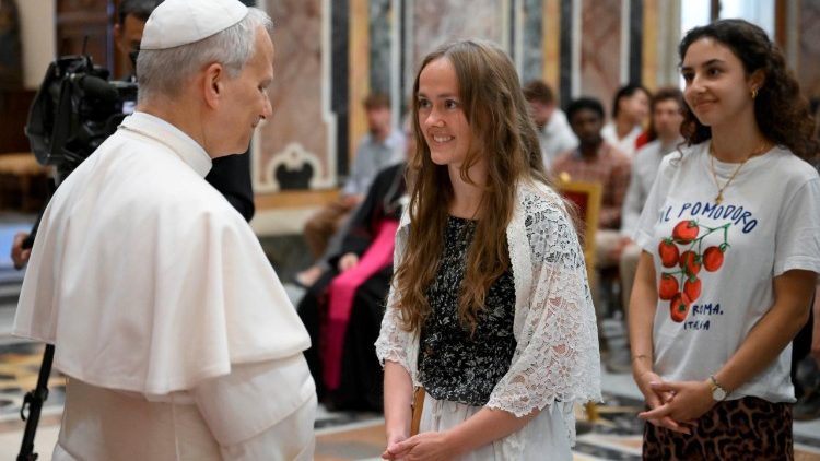 Exaudi_Notizie's tweet photo. Coltivare la Verità in un Mondo di Distrazioni

#PapaLeoneXIV #Verità #Spiritualità #Preghiera #Cultura #Fede #Vaticano #Educazione https://t.co/PpR5ZDlfAO