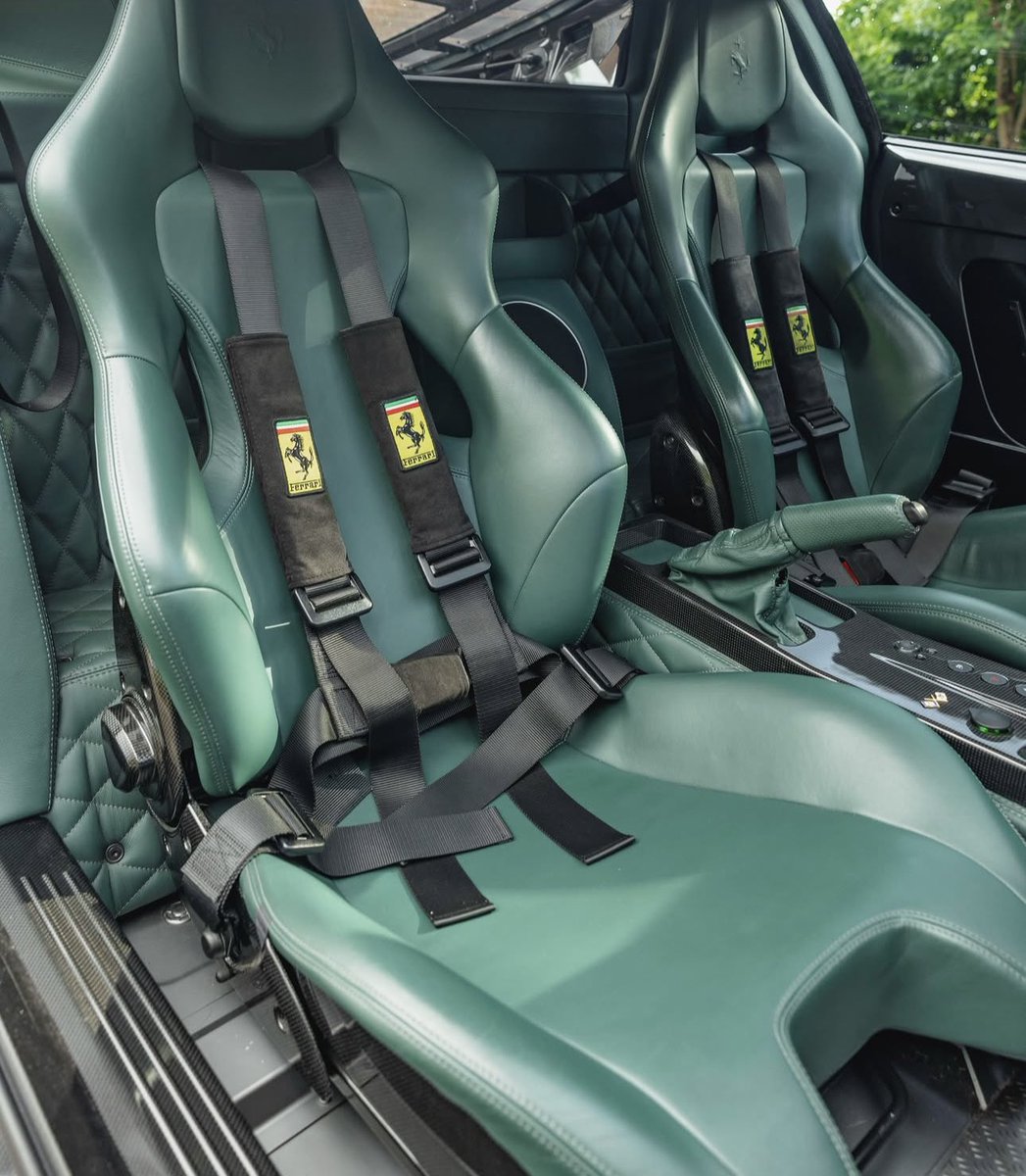 Verde Pino Ferrari 430 Scuderia