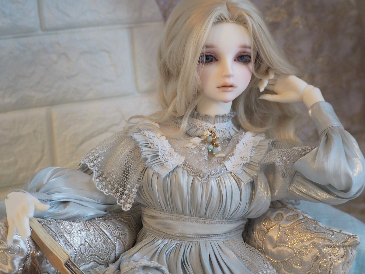 s_i_u_dolly's tweet image. 撮影が終わったからと髪をおろしてリラックスされてるところを追撃(差分)。いやこの姿はあまり広めてくれるなと仰せになるのをそこを何とかと食い下がり、日付タグ無しでならと掲載許可頂きました。
#DeeRibbonWig
#murmurcoco 扇
#golemドールアイ
#Astrantia