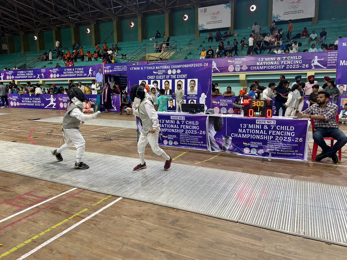 fencingindiafai's tweet photo. Watch all the action packed up in Day 1 of the 13th Mini and 7th Child National Fencing Championship in Nashik ✨

#fencingindia #fencingassociation #miniandchild #nationalchampionship https://t.co/lIxHR6P1ET