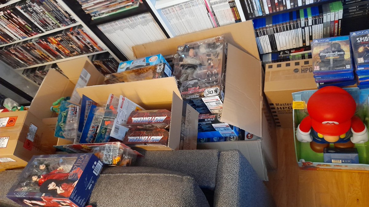 SwedishGamester's tweet image. I really, Really, REALLY need to get my #PlayRoom in order! But where do I even begin?! 😅