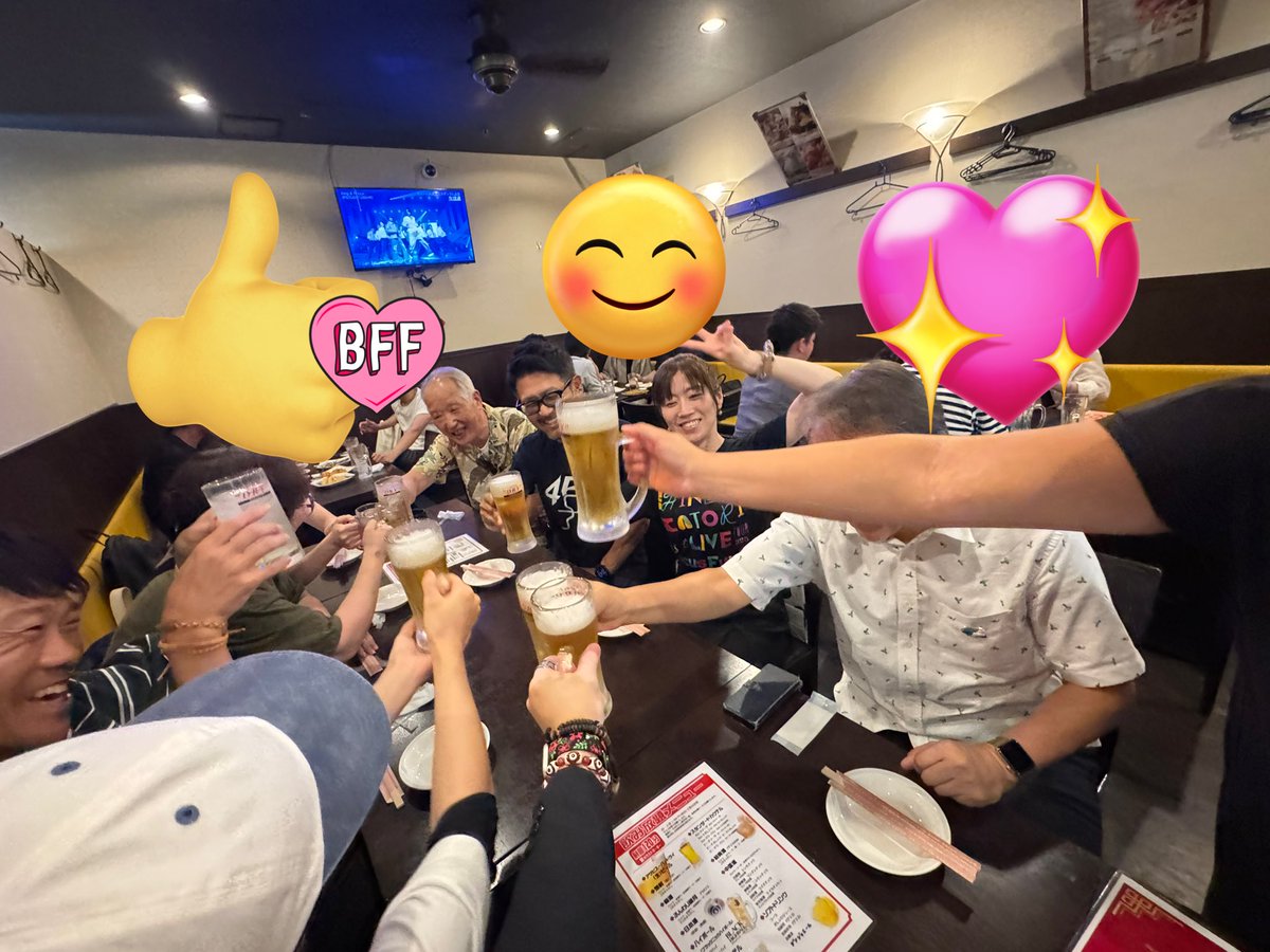 阪神梅田本店で開催の「#小鳥ガーデン」
4日目終了しました
朝からたくさんのご来店ありがとうございました
明日もPANAさんのトークショーがあります
本日同様10時より整理券を配布いたします

そして会期はあと2日、月曜までの開催です
明日も10時から20時までご来店お待ちしています、そして乾杯っ！