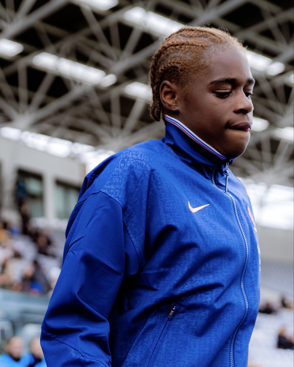 PFC_feminines's tweet image. 🔥 Grand départ de l’Euro ce soir pour nos Parisiennes Clara Mateo, Lou Bogaert et Melween N’dongala !

👊 Elles entrent en scène face à l’Angleterre, coup d’envoi à 21h !

On est derrière vous, faites nous rêver et faites briller le Paris FC 🇫🇷💙

🔵⚪ #CertifiéParis