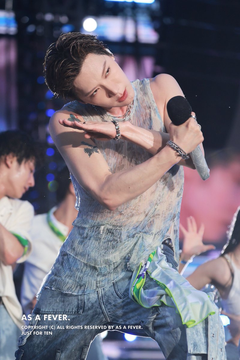 250705 WATER BOMB Seoul

#TEN #텐 #เตนล์ #李永钦 #テン 
#WayV #威神V