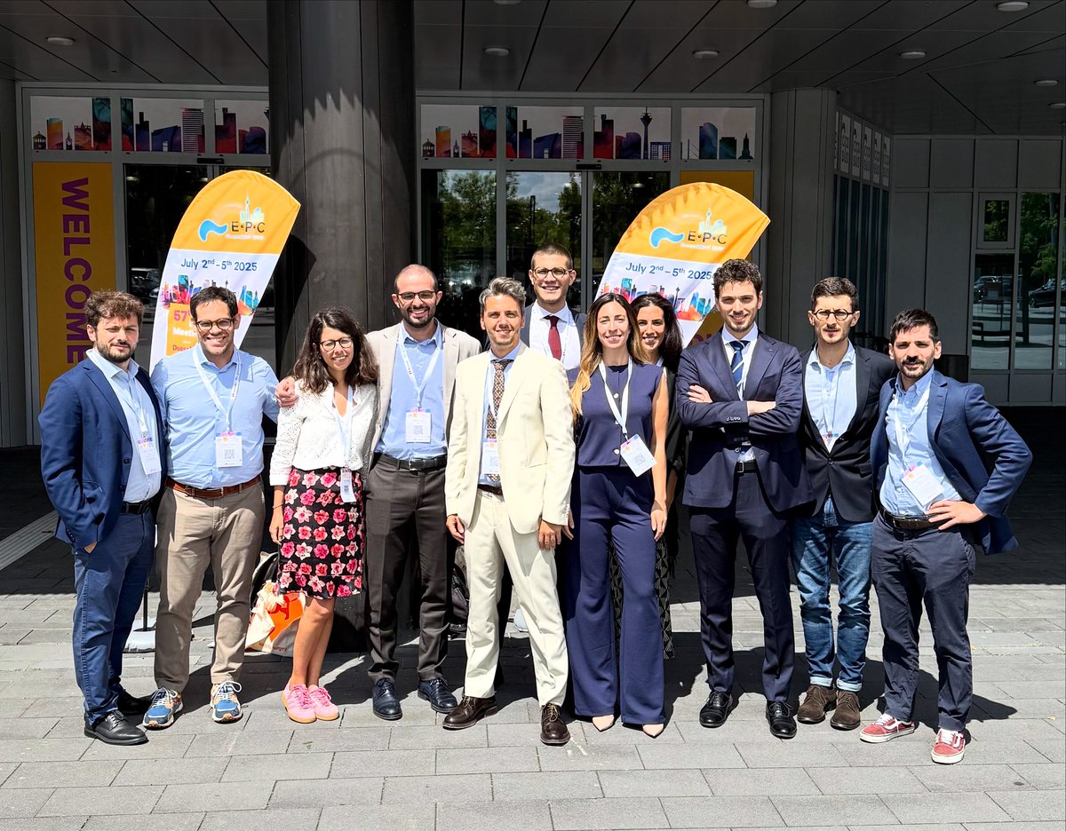 Giovanni Marchegiani (@gio_marchegiani) on Twitter photo The delegation of <a href="/HPDsurgery/">HPD (HPB and Liver Transplant Surgery Padova)</a> 🔴🔴 at the Dusseldorf 🇩🇪 <a href="/EurPancClub/">EPC-Europ Pancr Club</a>
🎙️ My talk was on the role of digital tools in clinical pancreatology 📲 there is no way back! 🔙
Still.. such a team is not ChatGPT reproducible! 💪😇
Thank you <a href="/IEspositoPATH/">Irene Esposito</a> for a great event! The delegation of <a href="/HPDsurgery/">HPD (HPB and Liver Transplant Surgery Padova)</a> 🔴🔴 at the Dusseldorf 🇩🇪 <a href="/EurPancClub/">EPC-Europ Pancr Club</a>
🎙️ My talk was on the role of digital tools in clinical pancreatology 📲 there is no way back! 🔙
Still.. such a team is not ChatGPT reproducible! 💪😇
Thank you <a href="/IEspositoPATH/">Irene Esposito</a> for a great event!