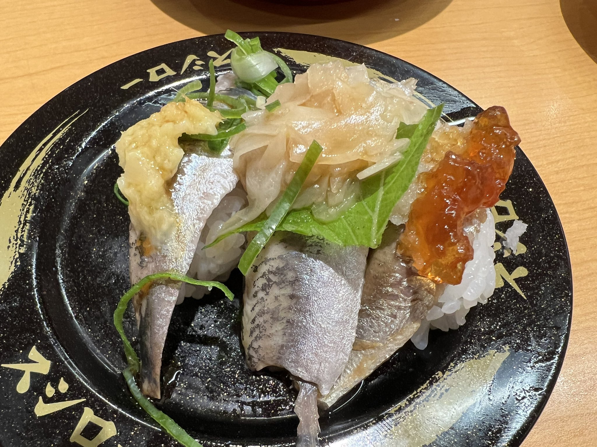 スシロー年に一度の超恩返し 本鮪赤身1皿110円 超安くて