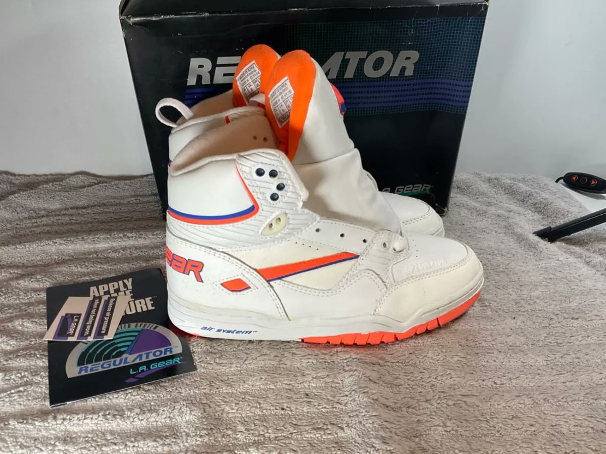 robothiveIRC tweet media