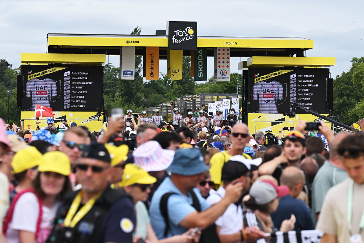 Amina Lanaya (@amina_lanaya) on Twitter photo 🤩 Excited to be in Lille for the Grand Départ of <a href="/LeTour/">Tour de France™</a>, a truly iconic event that unites fans and showcases the very best of #cycling. Can’t wait to see the riders in action!
Vive le #TDF2025!
🤩 Fière d’être à Lille pour le Grand Départ <a href="/LeTour/">Tour de France™</a>, un événement emblématique qui 🤩 Excited to be in Lille for the Grand Départ of <a href="/LeTour/">Tour de France™</a>, a truly iconic event that unites fans and showcases the very best of #cycling. Can’t wait to see the riders in action!
Vive le #TDF2025!
🤩 Fière d’être à Lille pour le Grand Départ <a href="/LeTour/">Tour de France™</a>, un événement emblématique qui