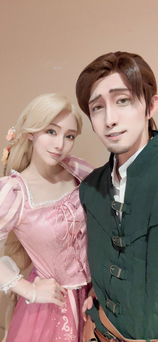 ユージーンとラプンツェルでいます！

#ラグコス