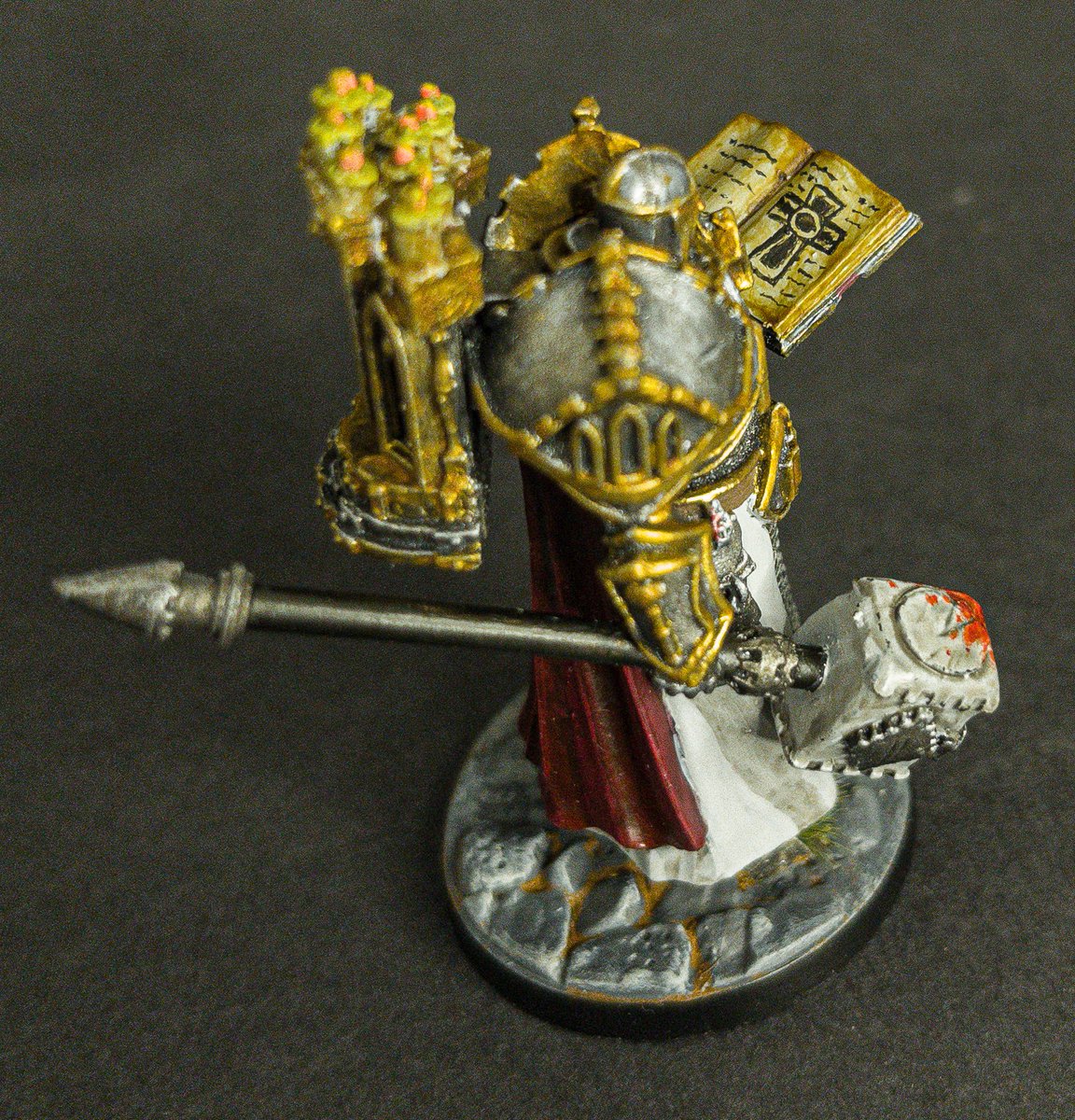 KamoCrin's tweet photo. Finally will start uploading the results of the paint &amp; vibe sessions.

Oathsworn Into the Deepwood - Venerator  

#miniaturepainting #oathswornintothedeepwood https://t.co/1bjgRw8hpE