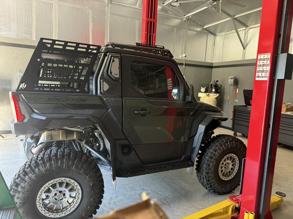 Big shoutout to Scott Scott for showing off his Thumper Fab Xpedition racks! 🔥💪 

#ThumperFab #XpeditionReady #Offroad