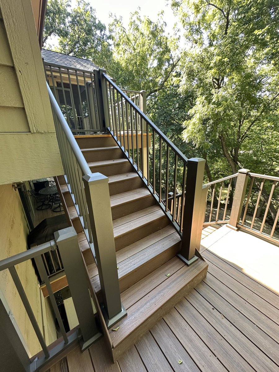 WDRemodel's tweet image. Looking for a specialty project? Our team of experts is here to bring your wildest ideas to life! Whether it's custom designs or innovative creations, we can make it happen. Let’s collaborate and create something you'll LOVE! Comment below or DM us to get started! #CustomProjects