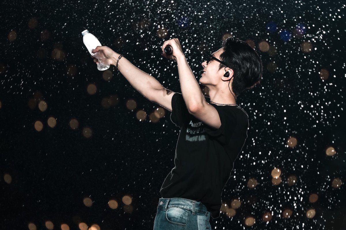 𝟙 𝟚 𝕌 tweet media