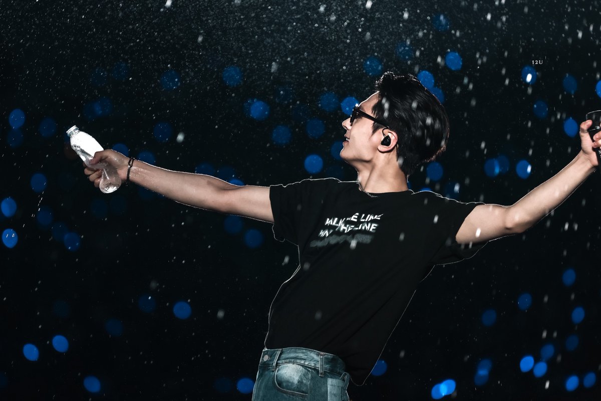 𝟙 𝟚 𝕌 tweet media