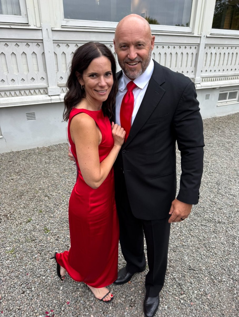 22 Years, 4 Kids, 10 Dogs, 17 Moves, Dragons to the Browns, Knights to the Gamecocks! 

I've been at the wrong place at the wrong time, I've been wrong about a million times, but I got ONE thing right - YOU!

Happy Anniversary 2 the ❤️ of my Life!