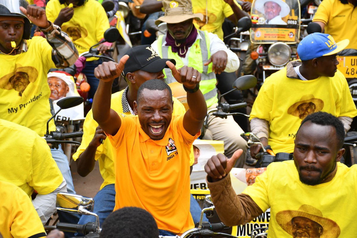 PatienceNamudd3's tweet image. ✨A Historic Step Forward for Uganda’s Leadership.

Today, H.E. President Yoweri Kaguta Museveni officially secured his nomination as NRM National Chairman and Presidential Flag-Bearer for the 2026 elections, a clear symbol of continued trust and visionary leadership.

In full…