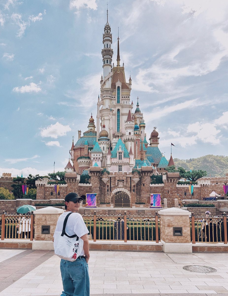 ⑪新品・保証書付 Tony トニー「シーナ」ミクスドメディア　アールビバン Hong Kong Disneyland 20th Anniversary ARTIST COLLECTION by DAICHI