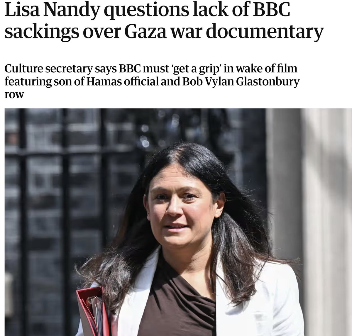 Lisa Nandy is unhappy that the BBC has not been pro-Israel enough, when the BBC has in fact been a mouthpiece for the apartheid state of Israel throughout the genocide of the Palestinians. Keir Starmer and his government are fanatical zionists.