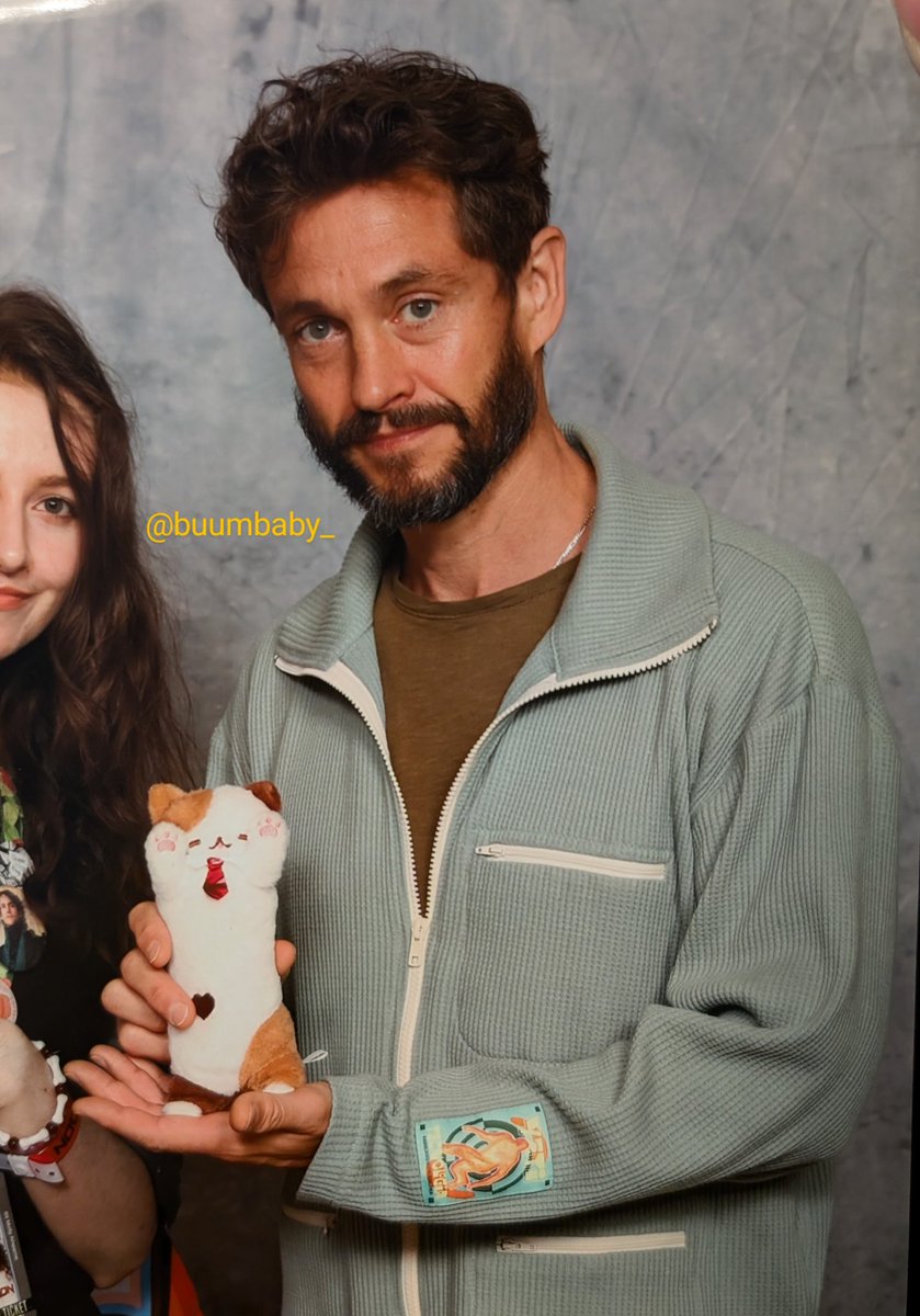 hugh and hannicat... he's glowing