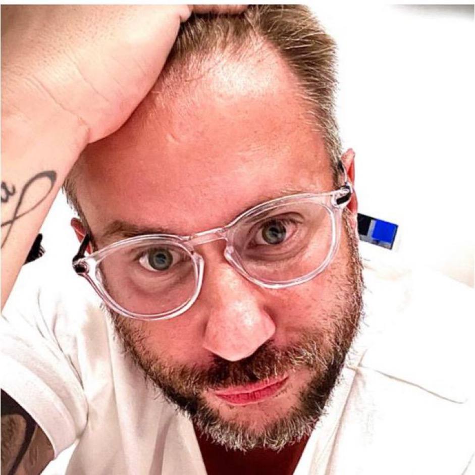 🇻🇪 | Muere en extrañas circunstancias el Dr. César Omaña, preso del régimen chavista

Tribuna Digital7 | Caracas, Venezuela – 5 de julio de 2025

La sombra del autoritarismo vuelve a teñir de luto Venezuela. Este sábado se confirmó la muerte en extrañas circunstancias del Dr.