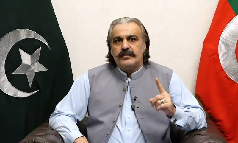 اپنے کاغذات میں خود کو آزاد نہیں، تحریک انصاف کا امیدوار لکھا، اپنے کاغذات کی بنیاد پر مخصوص نشستوں کےلئے عدالت سے رجوع  کرنے جا رہا ہوں، تحریک عدم اعتماد لانے والے شوق پورا کرلیں، حقیقت کا پتہ چل جائے گا، علی امین گنڈا پور