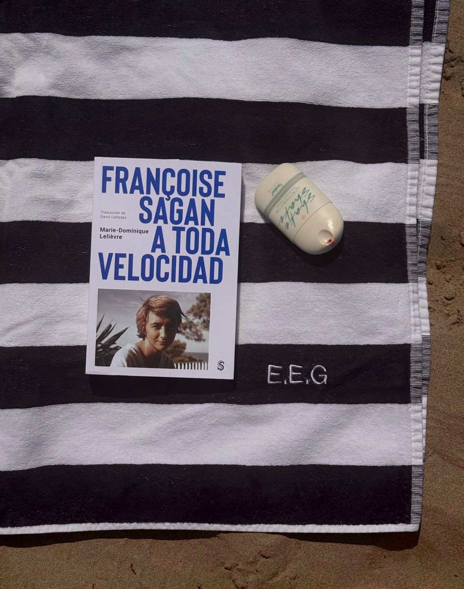 Emma_EG8's tweet image. «La improvisación en alpargatas. La alegría. La ausencia de horarios».