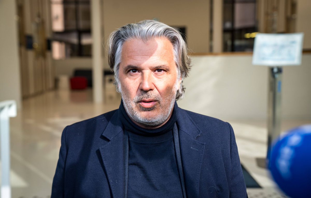 MeteoFootMaps's tweet image. 💣 BOMBE !!

L'association AC ! Anticcorruption a déposé plainte hier contre :
- Vincent Labrune
- Nasser Al‑Khelaïfi (PSG)
- Jean‑Pierre Caillot (Reims)
- Laurent Nicollin (Montpellier) 
- Loïc Féry (Lorient)
- Waldemar Kita (Nantes)
- Jean‑Pierre Rivère (Nice)
- Bernard…