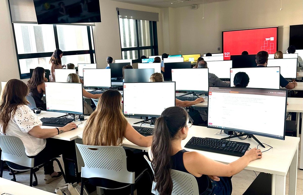 SEDISA (@sedisa_net) on Twitter photo 📝 Hoy los alumnos de #MUGYPS se enfrentan al examen del Módulo II sobre #Derecho y #ÉticaEmpresarial 
⚖️ Una evaluación clave para reforzar los fundamentos jurídicos y éticos de la #GestiónSanitaria para #DirectivosdelaSalud 📝 Hoy los alumnos de #MUGYPS se enfrentan al examen del Módulo II sobre #Derecho y #ÉticaEmpresarial 
⚖️ Una evaluación clave para reforzar los fundamentos jurídicos y éticos de la #GestiónSanitaria para #DirectivosdelaSalud