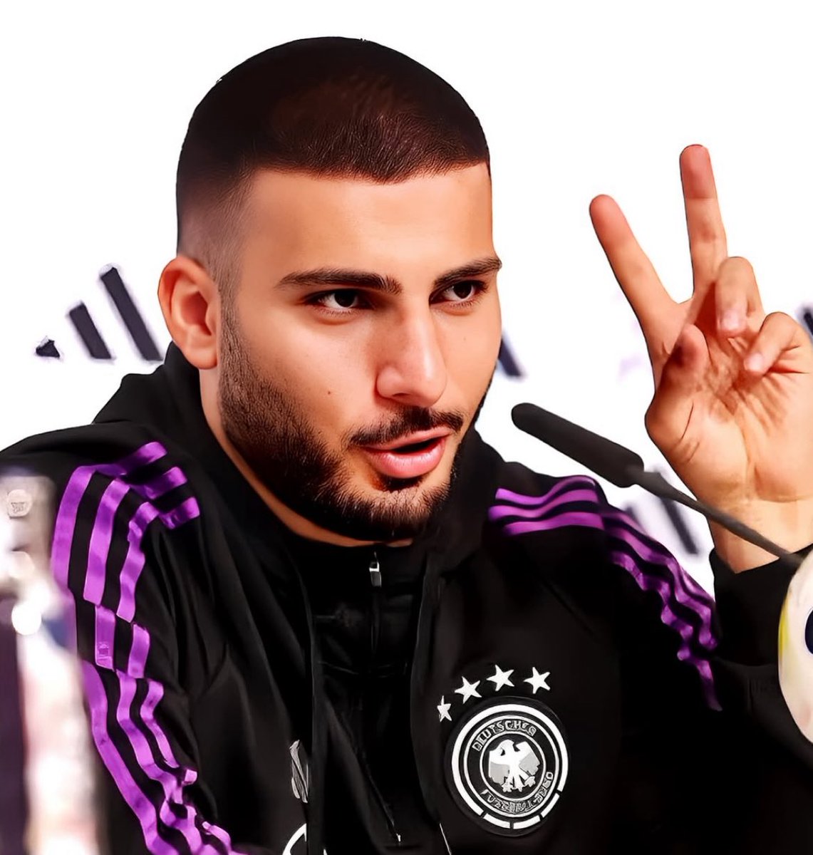 Türkiyeli değil kürd futbolcu Kürdistan Çocuğu