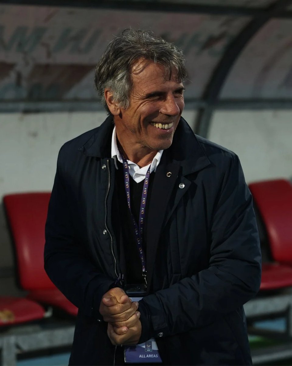Oggi è un giorno "magico": compie gli anni una leggenda del calcio italiano, vicepresidente vicario della Serie C 🎉

Buon compleanno Gianfranco, da parte di tutti noi! 🎂

#SerieCSkyWifi #Zola